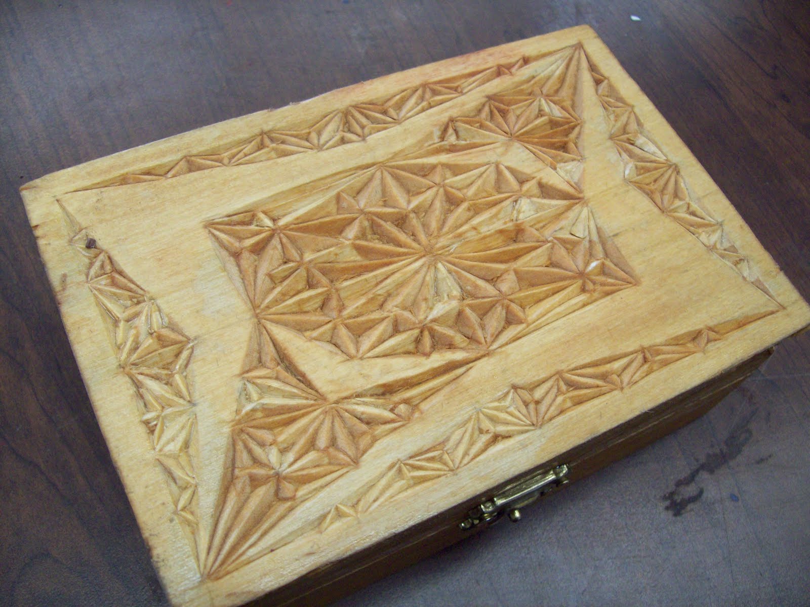 The Art of Teaching Art: Design Elements Chip Carving