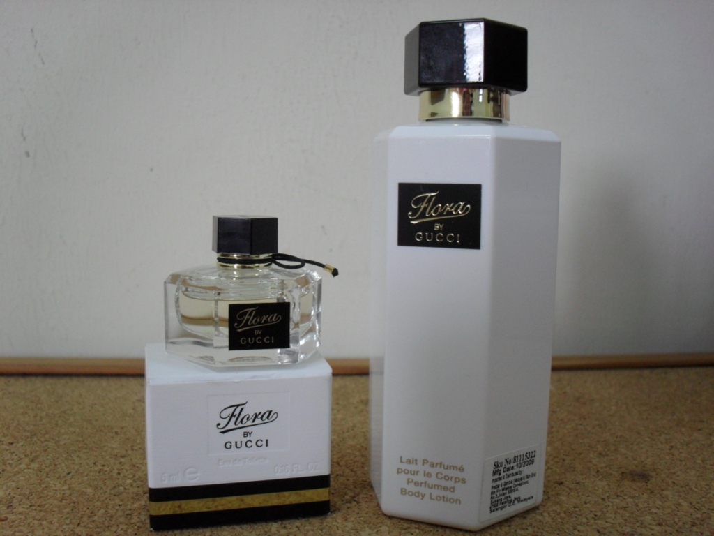 Perfumeberry Blog Gucci flora Versace Bright Crystal