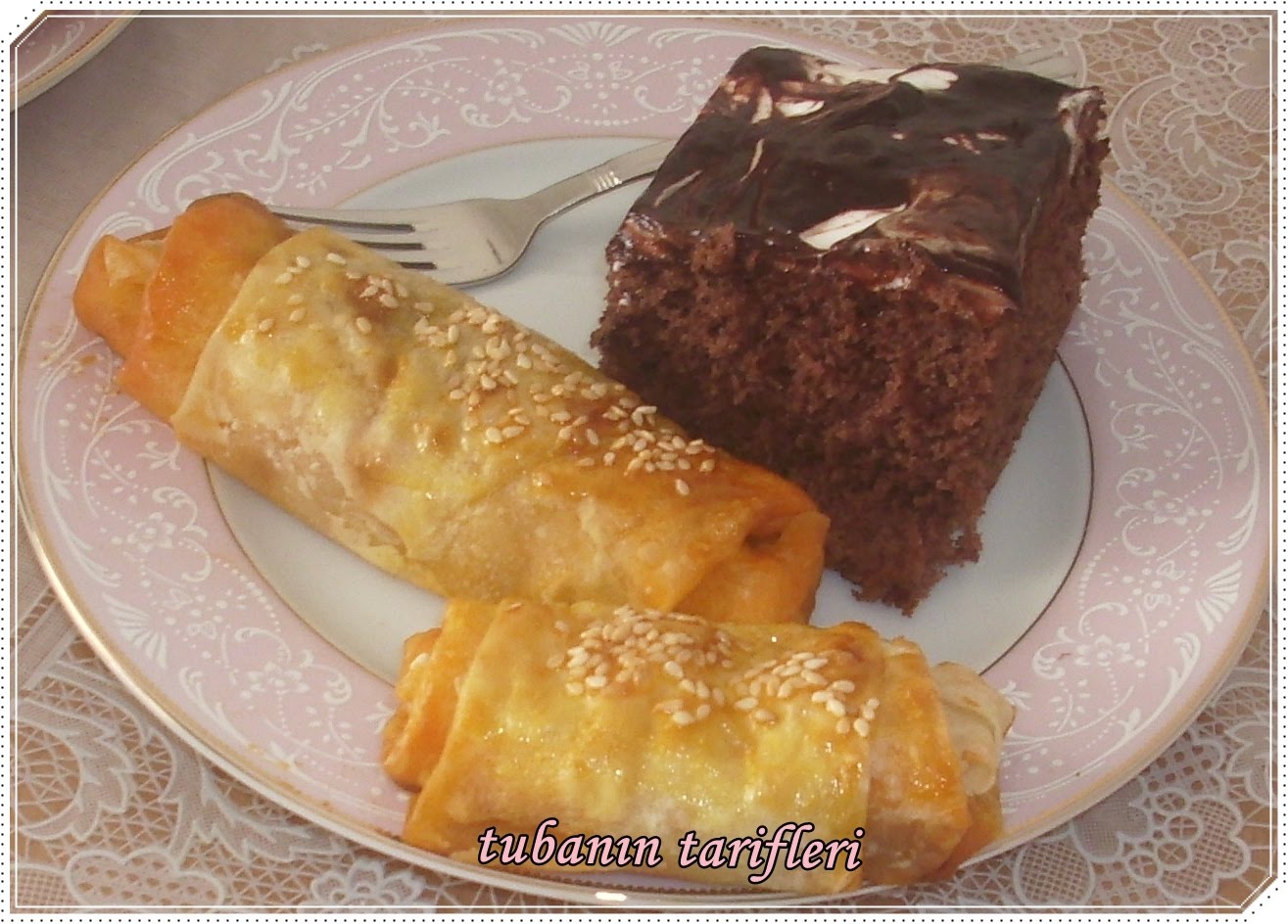 ^^ tubanın tarifleri ^^ Tavuklu Mantarlı Börek, Ağlayan Kek