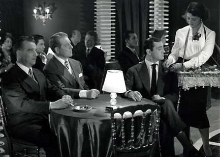 [18890043_w434_h_q80.jpg]