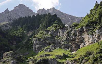 Paisajes naturales VII (Más allá de los verdes prados)