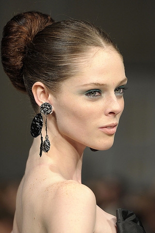 Makeup Womens Shopping: 2011 Spring Runway Hairstyle Trends