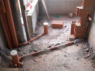 Laprida 1120: Desagües en baños y cocinas.