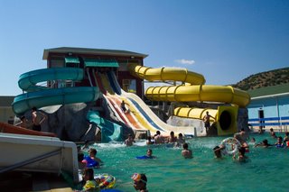 [Kutahya_Eynal_Termal_Aquapark.jpg]