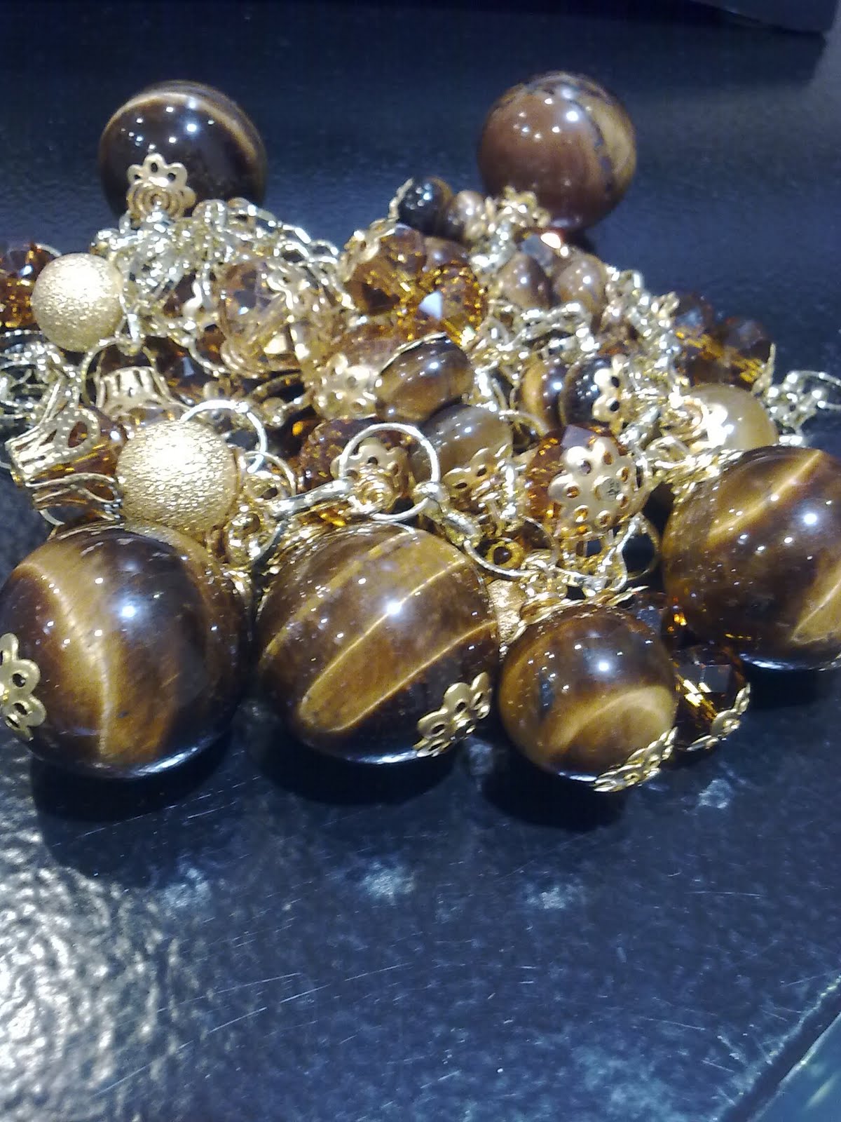 Russo Collana Di Diopside E Occhio Di Tigre Con Perline Placcate Oro, 76ct