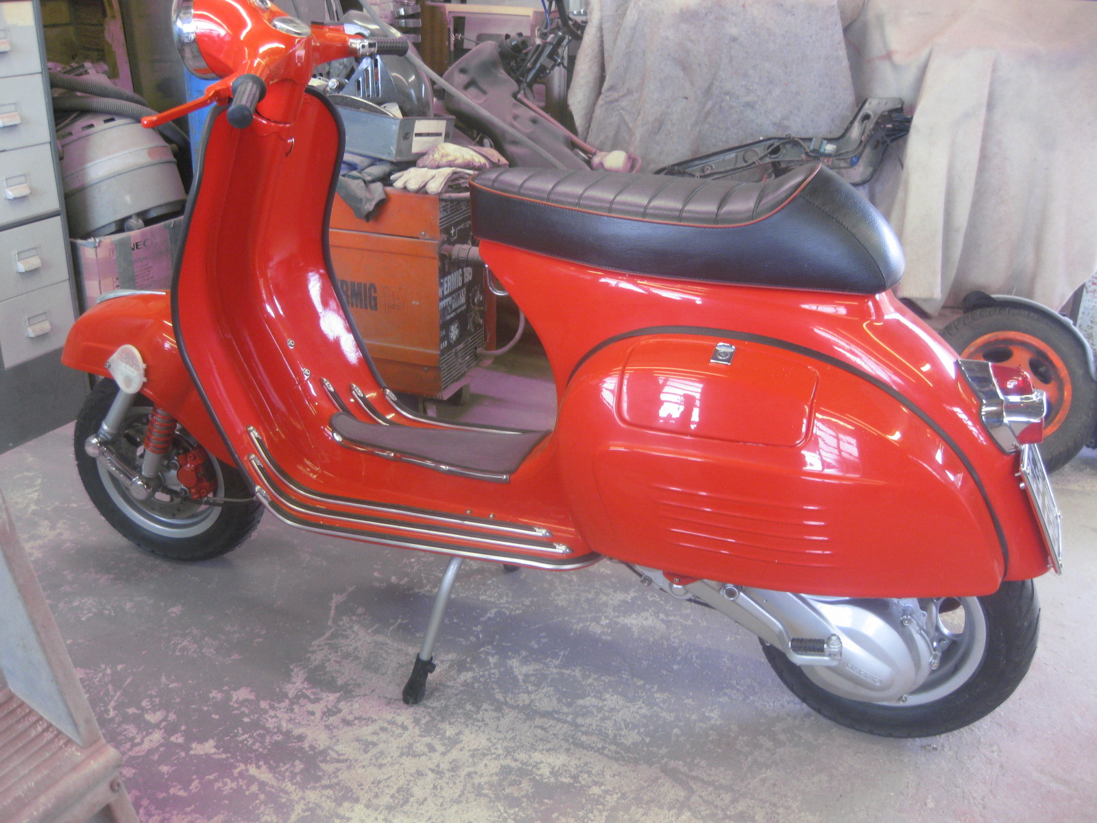 BRM Basque Radical Mods VESPA AUTOMATICA