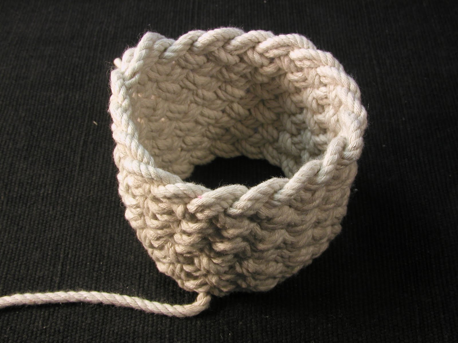 Knots and fiber bracelets building a 13 part turks head bracelet