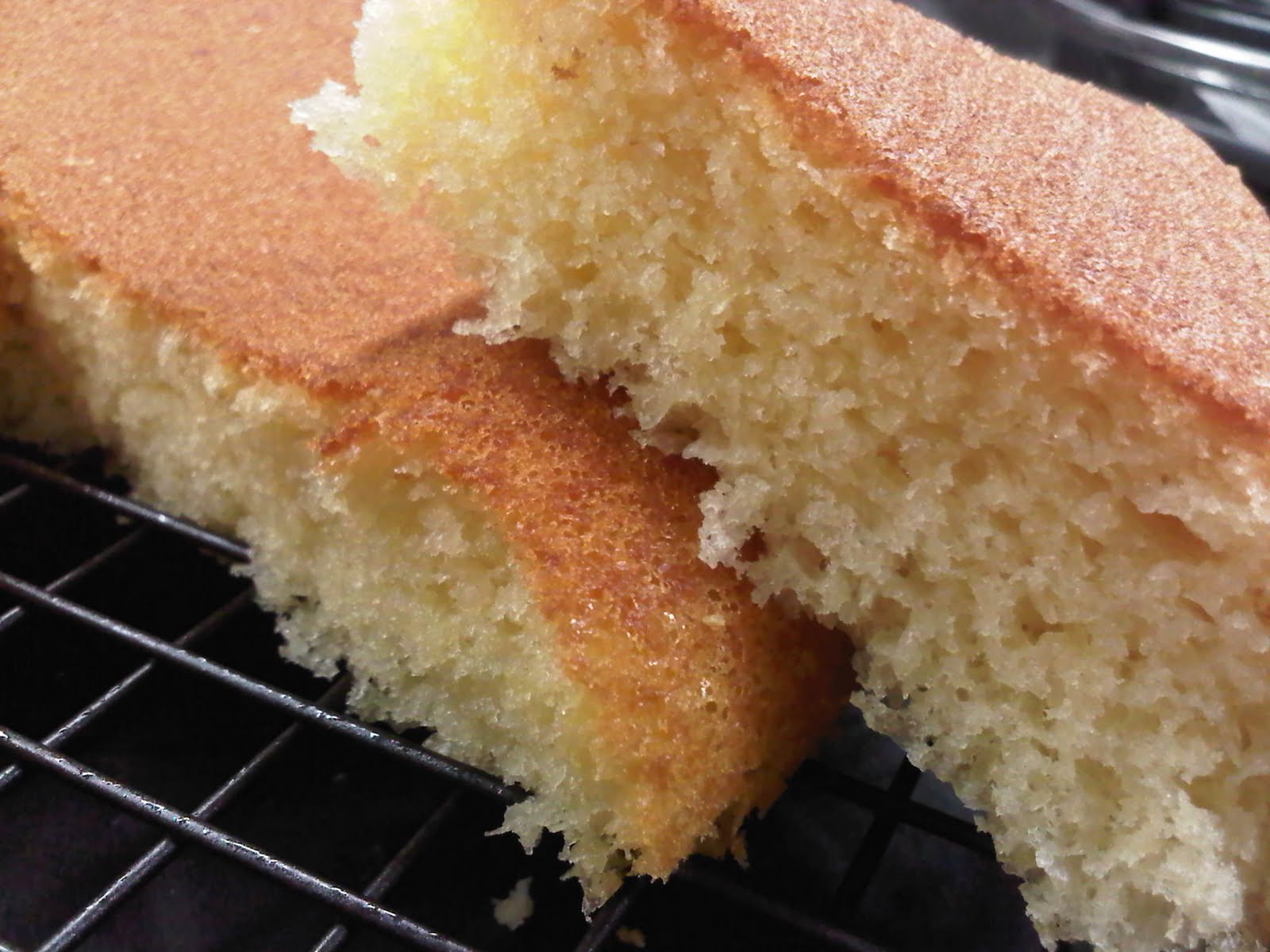 the batter baker Rice Cooker Sponge Cake