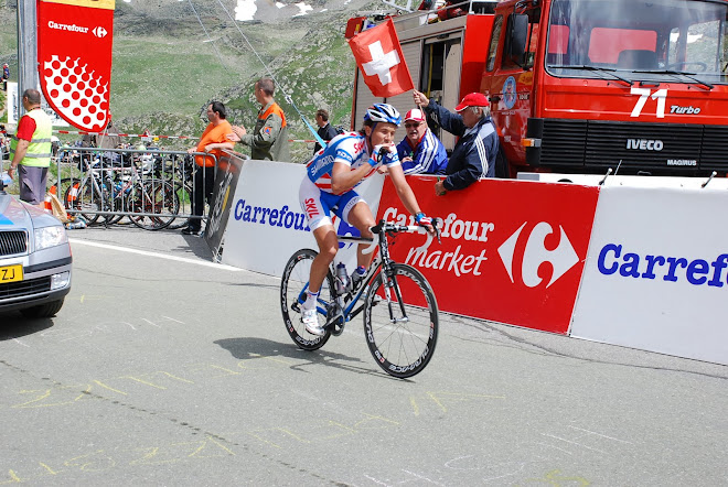 TDF 2009 - PASSAGE DE LA LANTERNE ROUGE