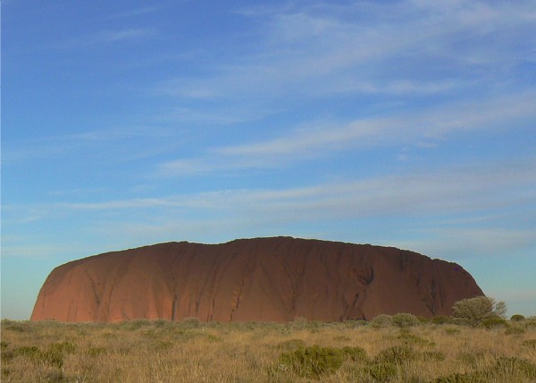 [uluru3.jpg]