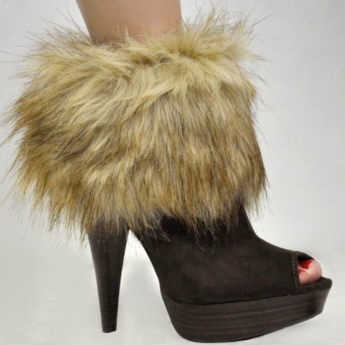 Hi Maintenance Fashion Blog Spot: Attachable Boot/Shoe Fur Covers. What ...
