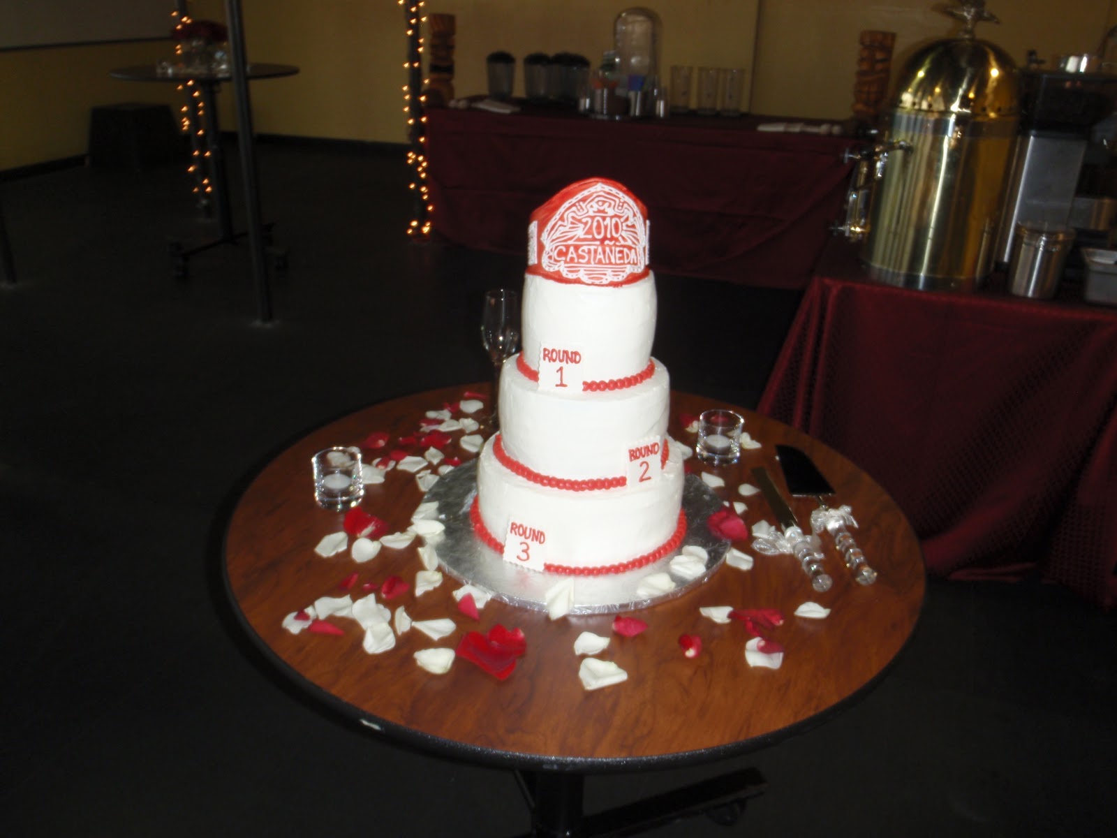 Jilly s Takes the Cake  MMA Wedding  Cake 