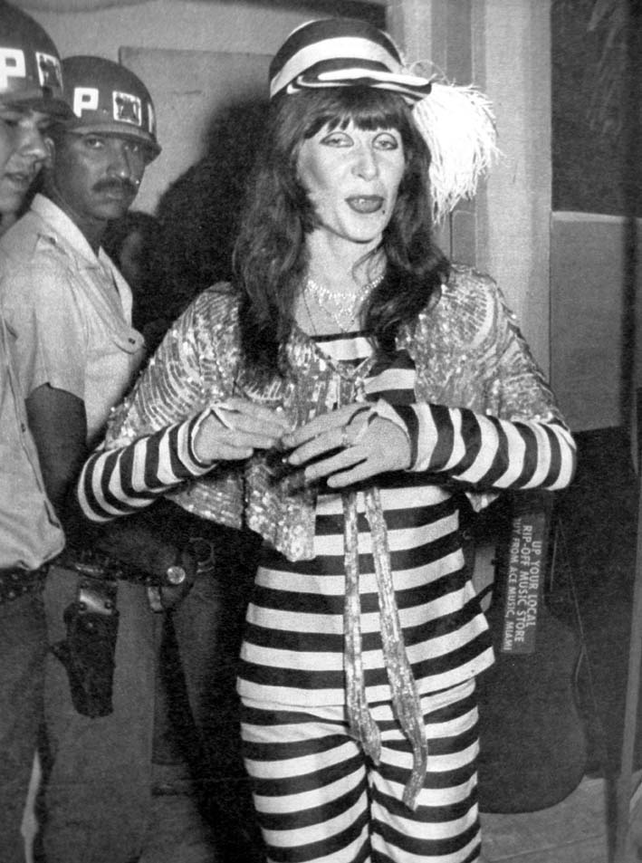 RITA LEE A RAINHA DO ROCK: A VOLTA DE RITA LEE DEPOIS DA PRISÃO EM 1976 ...
