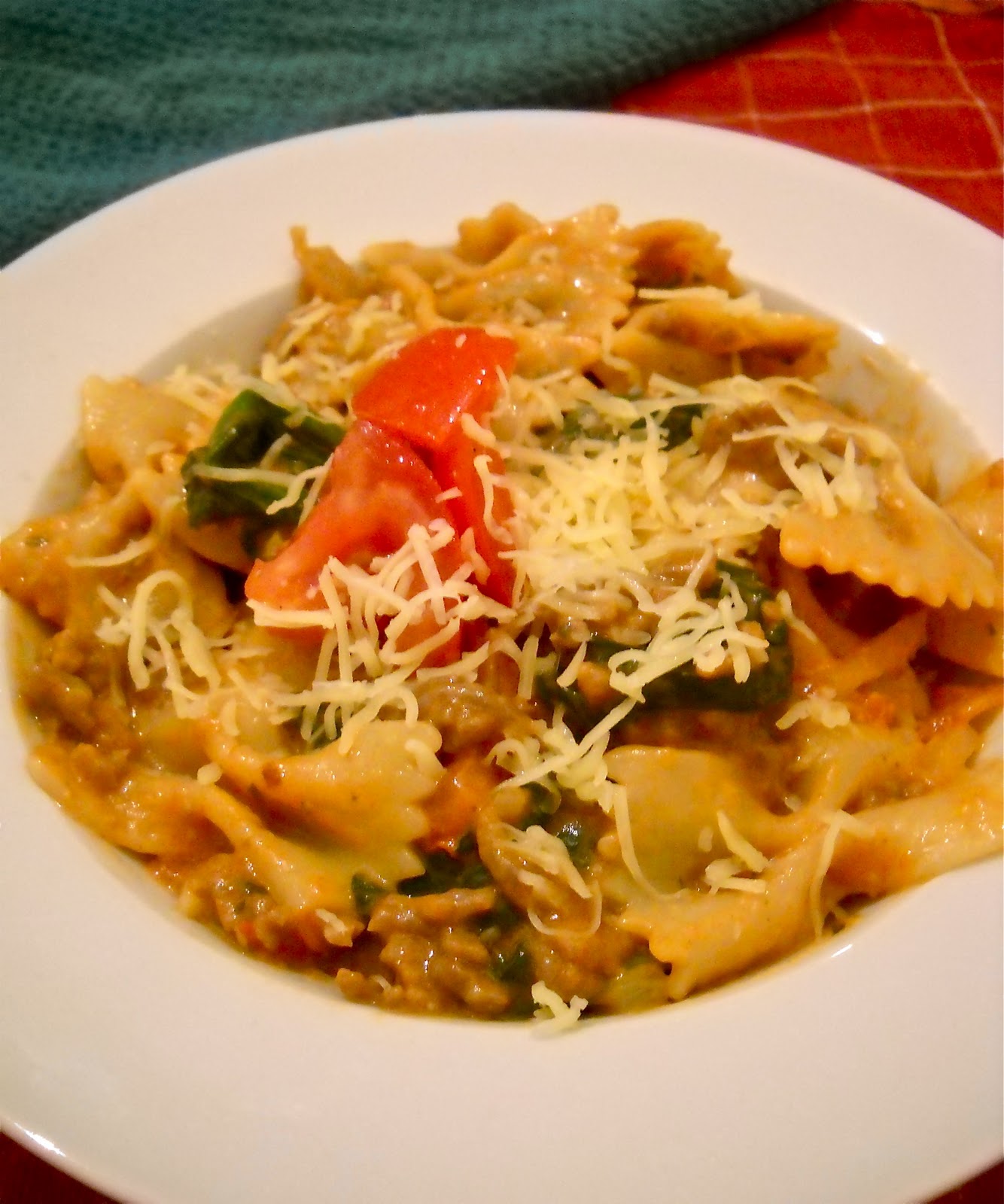 18+ Bow Tie Pasta Recipes With Ground Beef Background Small Burger Buns