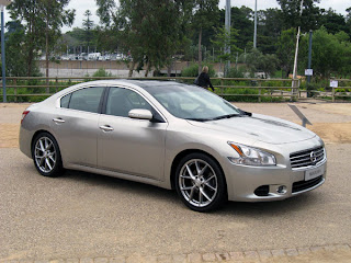 The Poor Car Reviewer: 2010 Nissan Maxima S