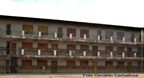 Vista parcial de las aulas del colegio.