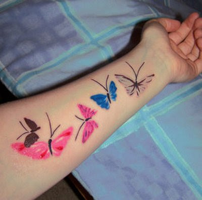 Tattoo Kupu-Kupu di Tangan - Butterfly Tattoo