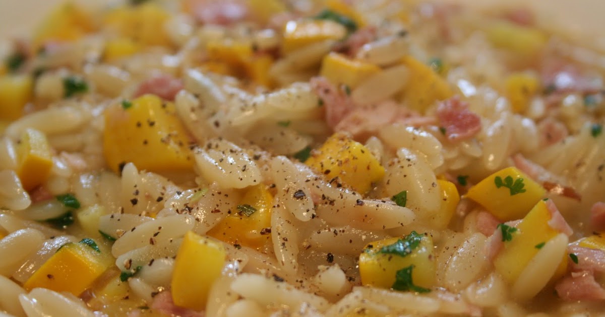 Dolce: Pastasotto mit Schinken und gelben Zucchini