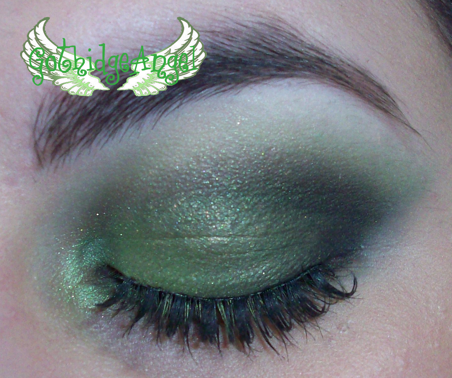 GothidgeAngel Makeup Tutorial Charcoal and Forest Green Look