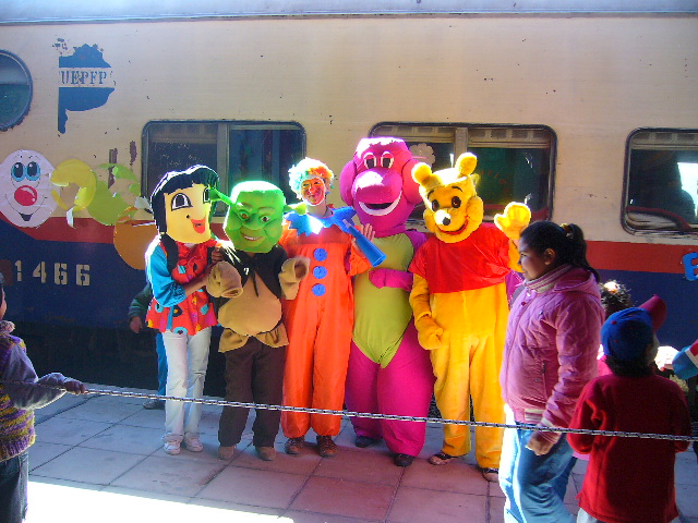 COMPAÑIA TEATRAL MÁS CARITAS