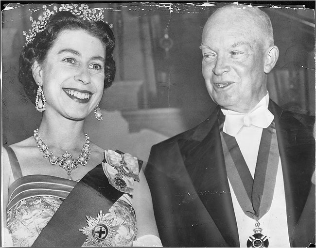 [05queenhistory-1.650.jpg]