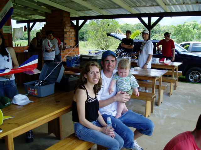 [Bayerl+e+família.jpg]