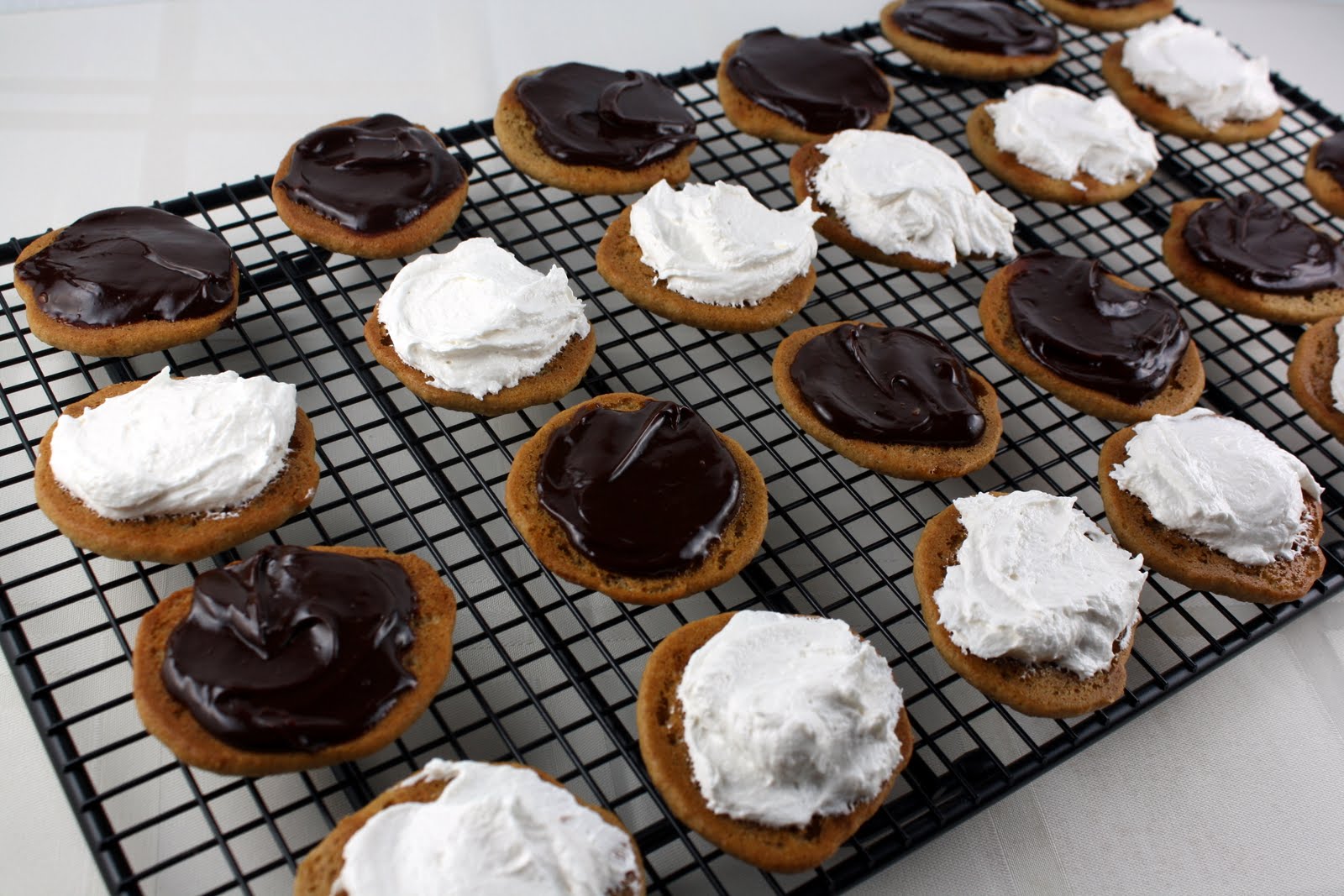 S'mores Whoopie Pies Recipe