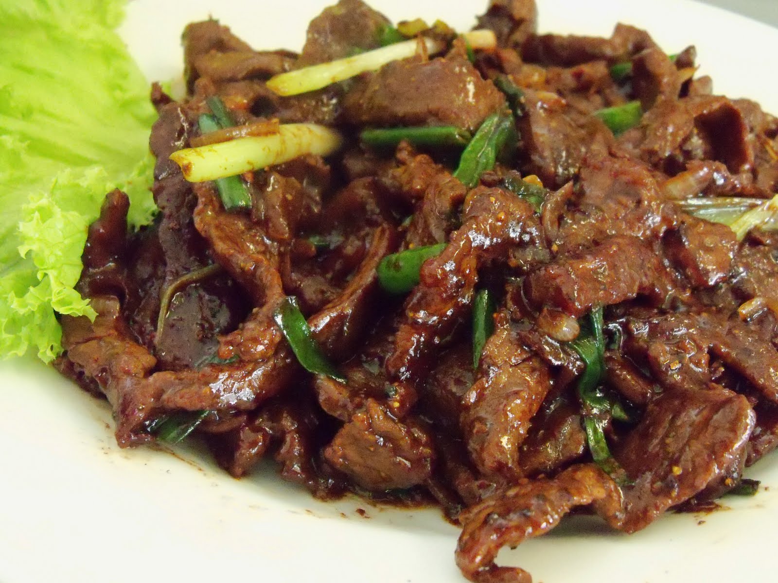 Stir Fry Beef with spring onion