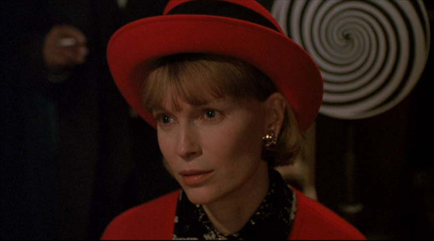 [mia+magic+hypnosis.jpg]