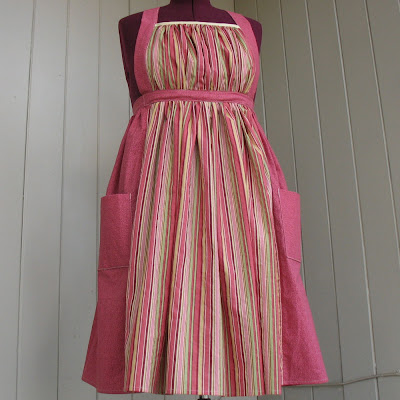 Aux Belles Choses: Regency Inspired Apron With a Twist!