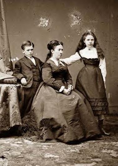 1860: Grant's wife, son buck & daughter Nellie