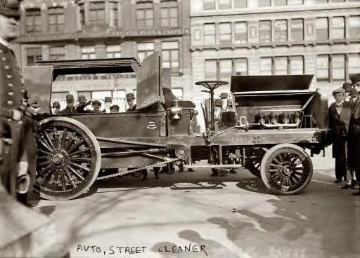 Auto Street Cleaner 1913 in New York City
