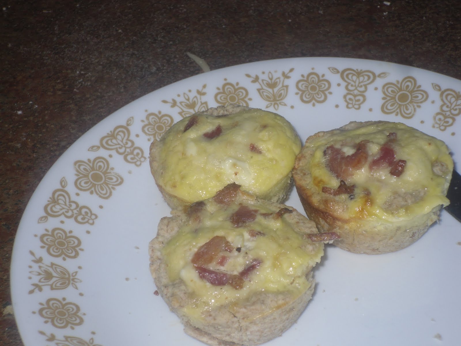 Recipe Hoarding Bacon, Egg, and Cheese Biscuit Cups