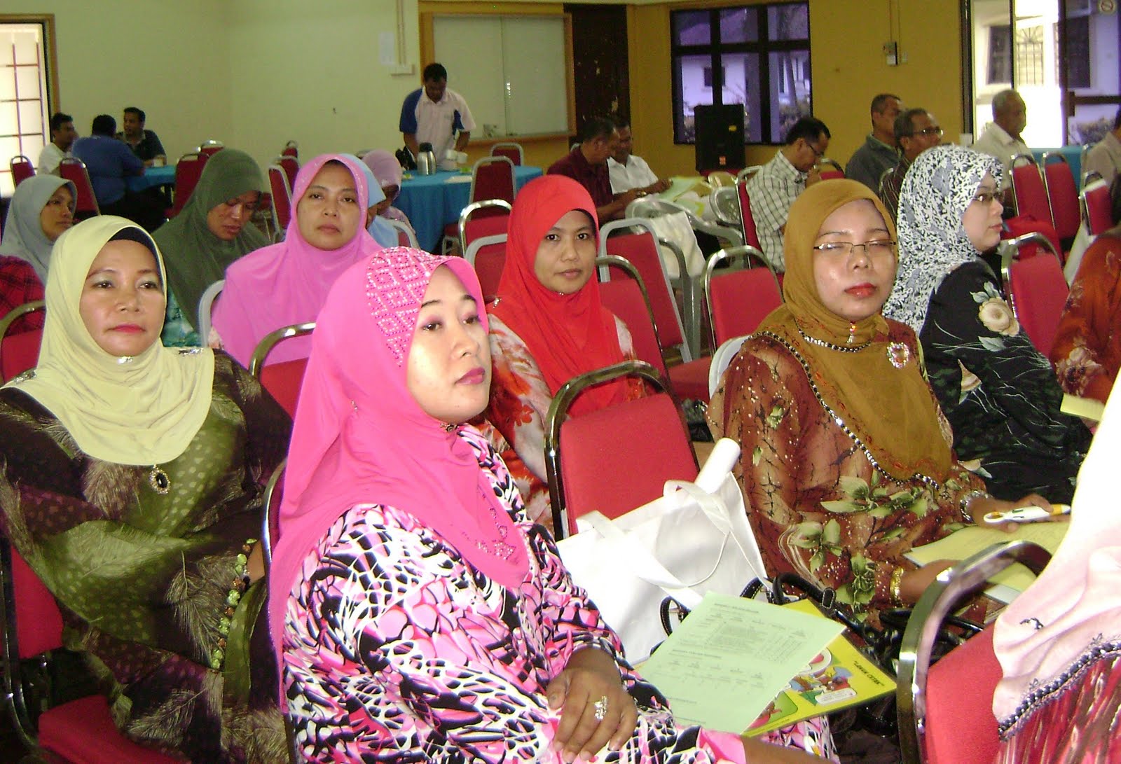 Ubat Surut Bengkak Kucing  Pijat Rik