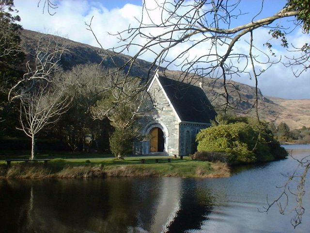 [Holy+Island+Gougane.jpg]