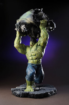 The House Of El: Kotobukiya's Hulk Statue