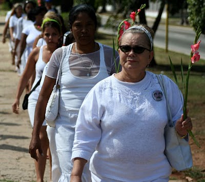 [Damas+de+Blanco.jpg]