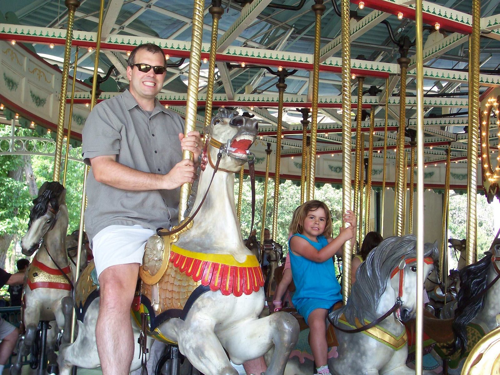 [MerryGoRound.jpg]