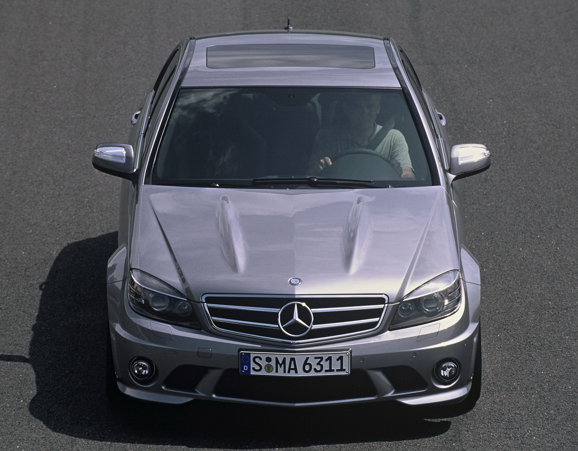 [rezza foournito_C63AMG_0.jpg]