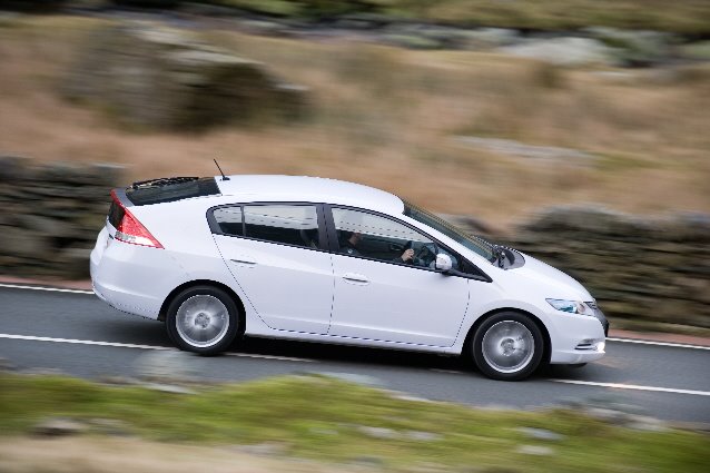 [2009-Honda-Insight-Hybrid-2.jpg]