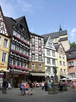 half-timbered houses on the marktplace