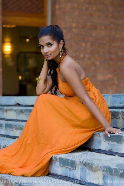 Gamya_Prasadini_22_asiachicks.blogspot.vom.jpg