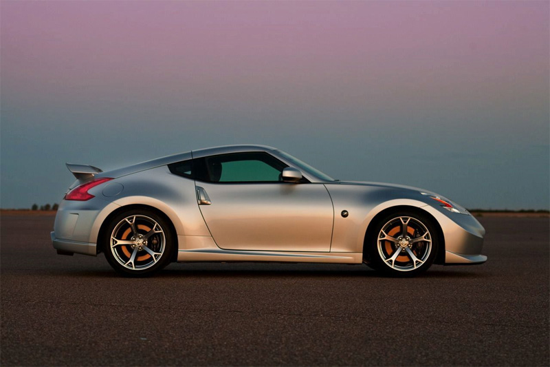 Best Car and Wheels 2009 Nissan NISMO 370Z