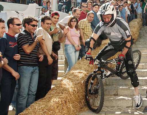 [CarmonaRodriguesDownhill.jpg]