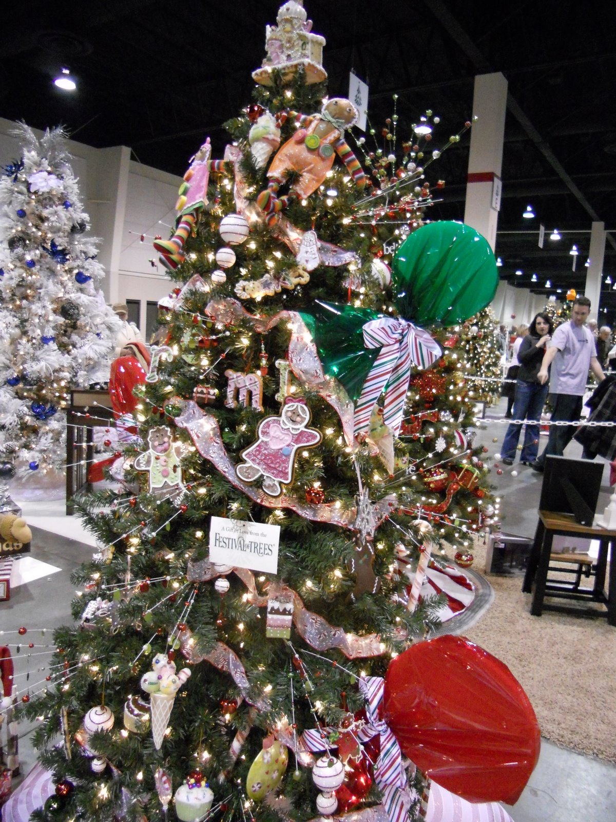 The Best of the Brown's: Festival of Trees