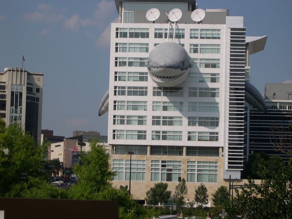 [discovery_building_03.jpg]