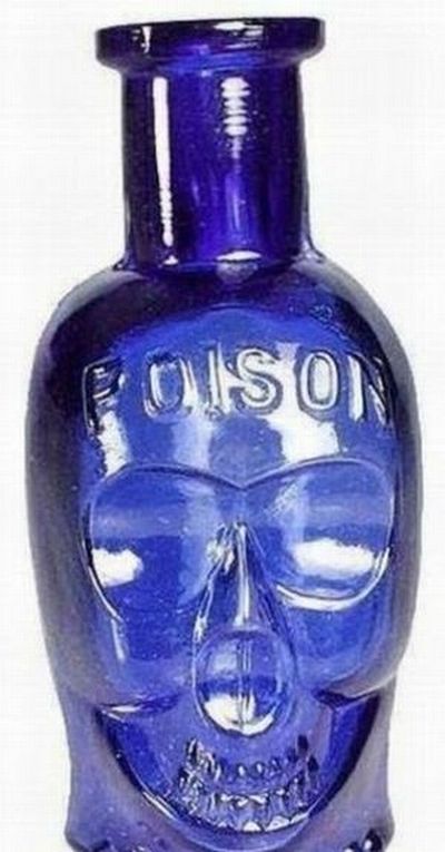 [unusual_bottles_15.jpg]