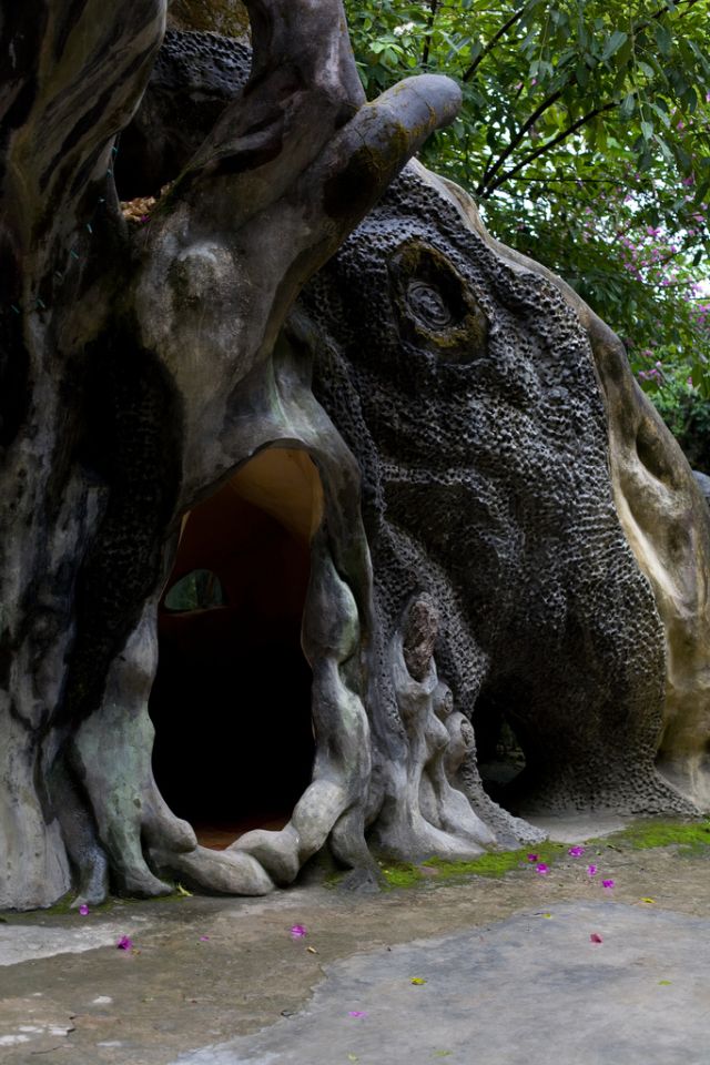 [hang_nga_crazy_house_25.jpg]