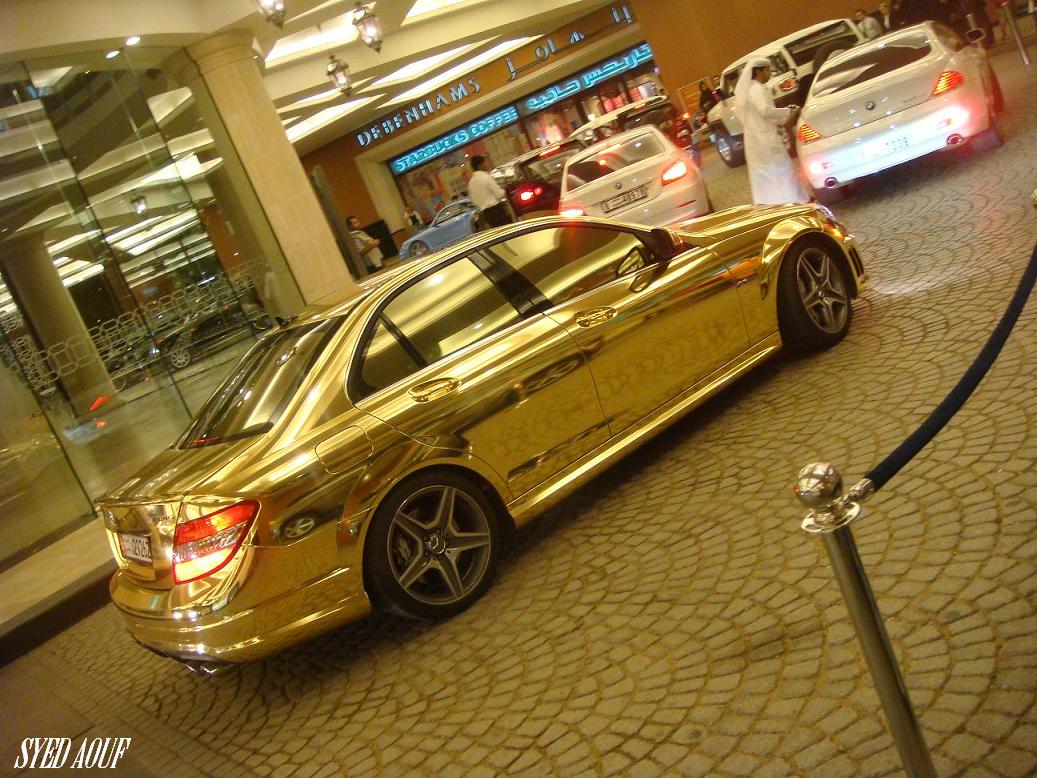 [Gold-Mercedes-C63-01.jpg]