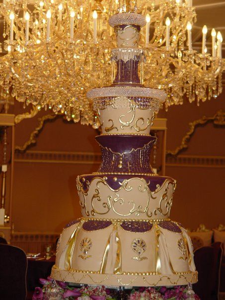 royal_wedding_cakes_24.jpg